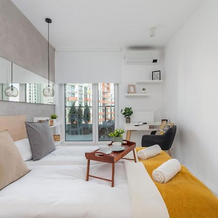 City Centre & Modern Quiet Apartment With Parking By Renters Prestige 克拉科夫 外观 照片