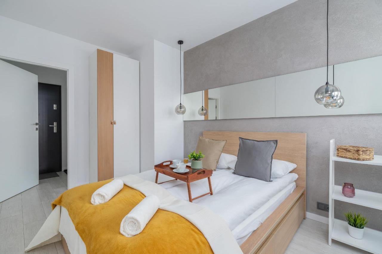City Centre & Modern Quiet Apartment With Parking By Renters Prestige 克拉科夫 外观 照片